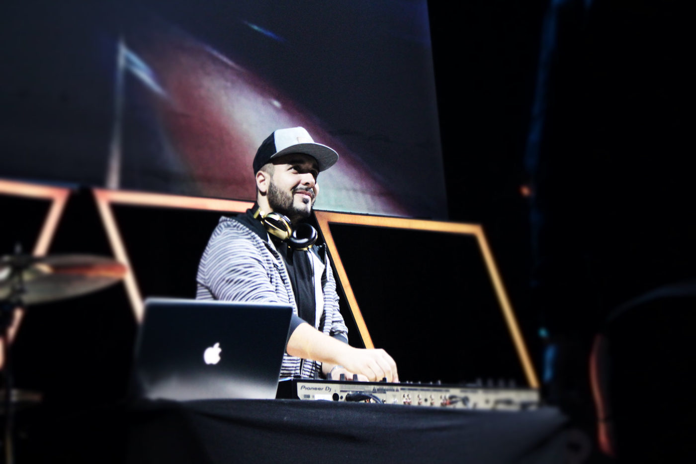 SONODROMO PLAY ALL FOR HILLSONG BCN